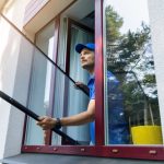 Cosa sono e come funzionano le zanzariere a carrarmato