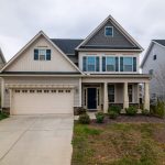 Come lubrificare e regolare una porta sezionale